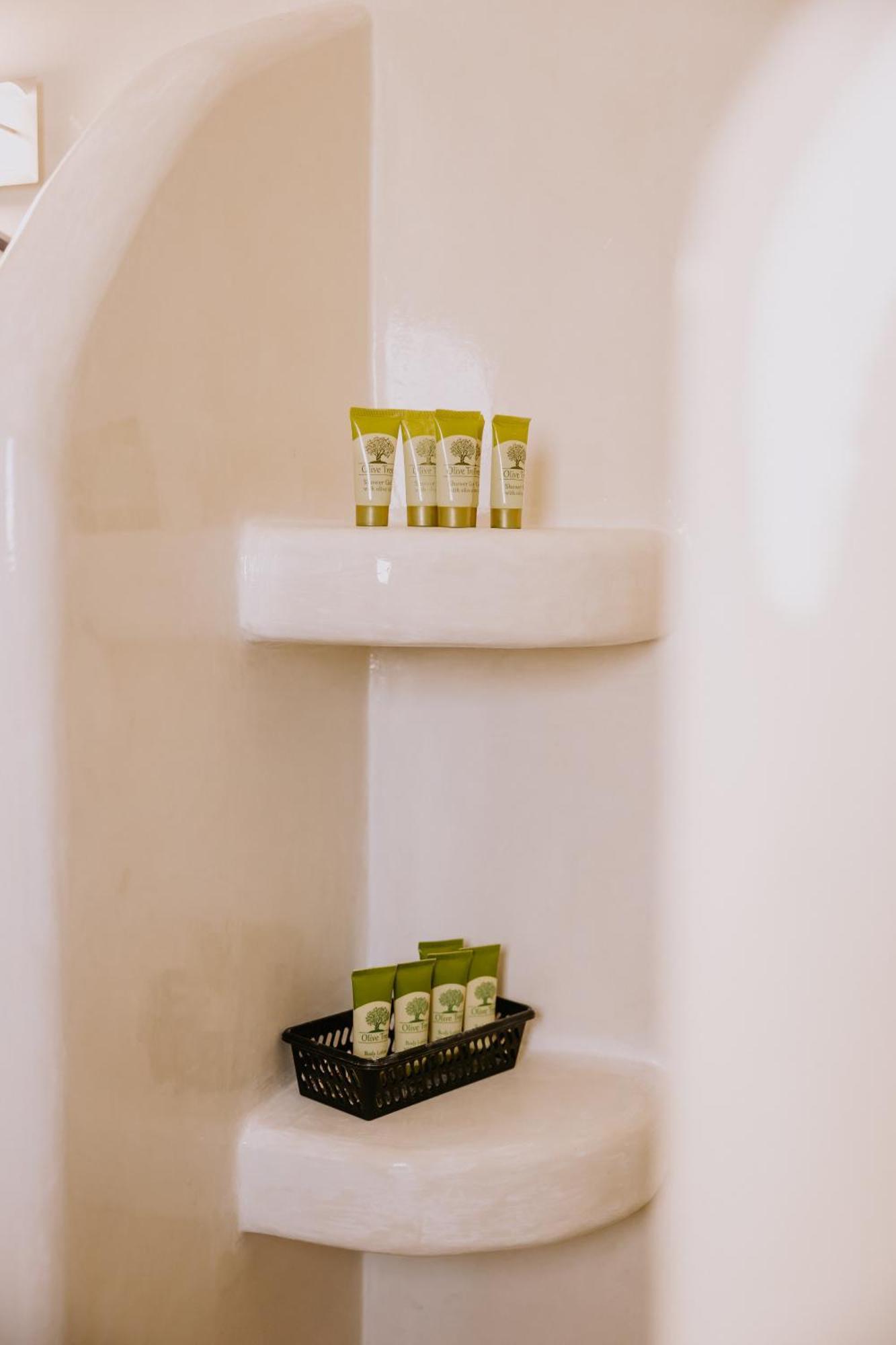 Sun Stories Suites Vóthon エクステリア 写真