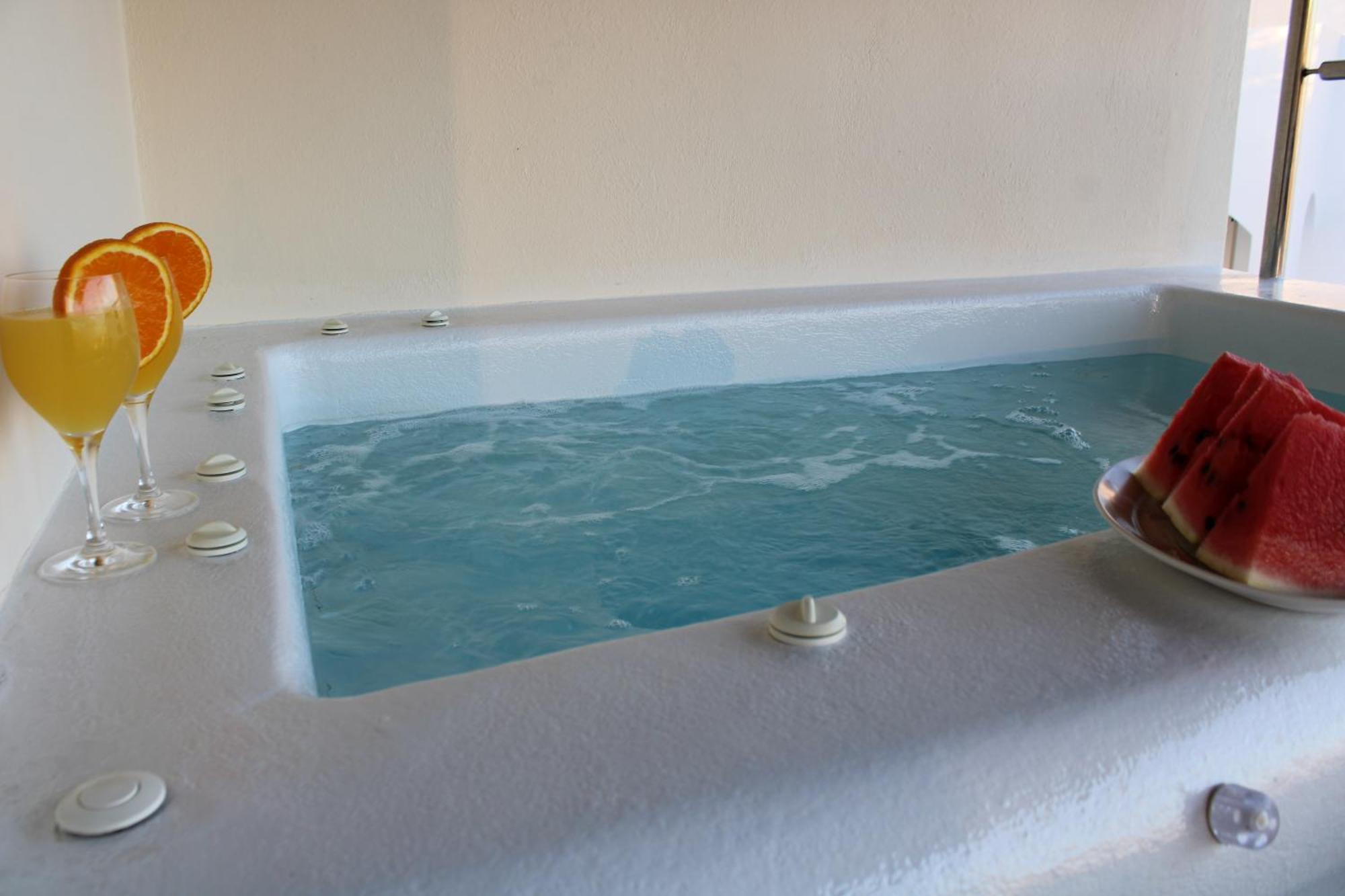 Sun Stories Suites Vóthon 部屋 写真